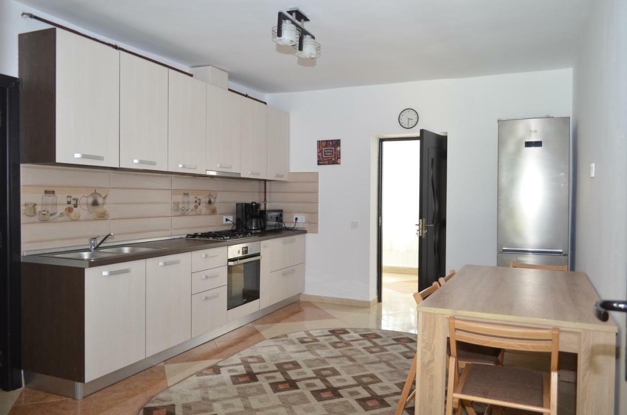 Casa Pricas Villa Moieciu de Jos Eksteriør billede